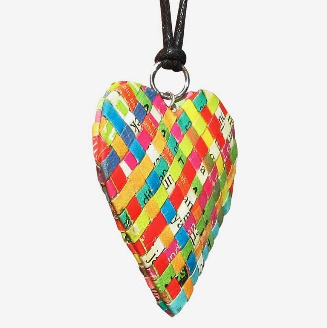 recycled magazine heart neckalce