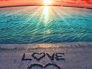 Image for 14. Beach Diamond Painting