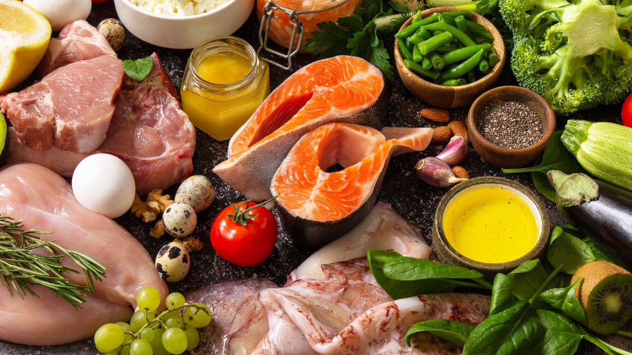 nutrients in raw dog food