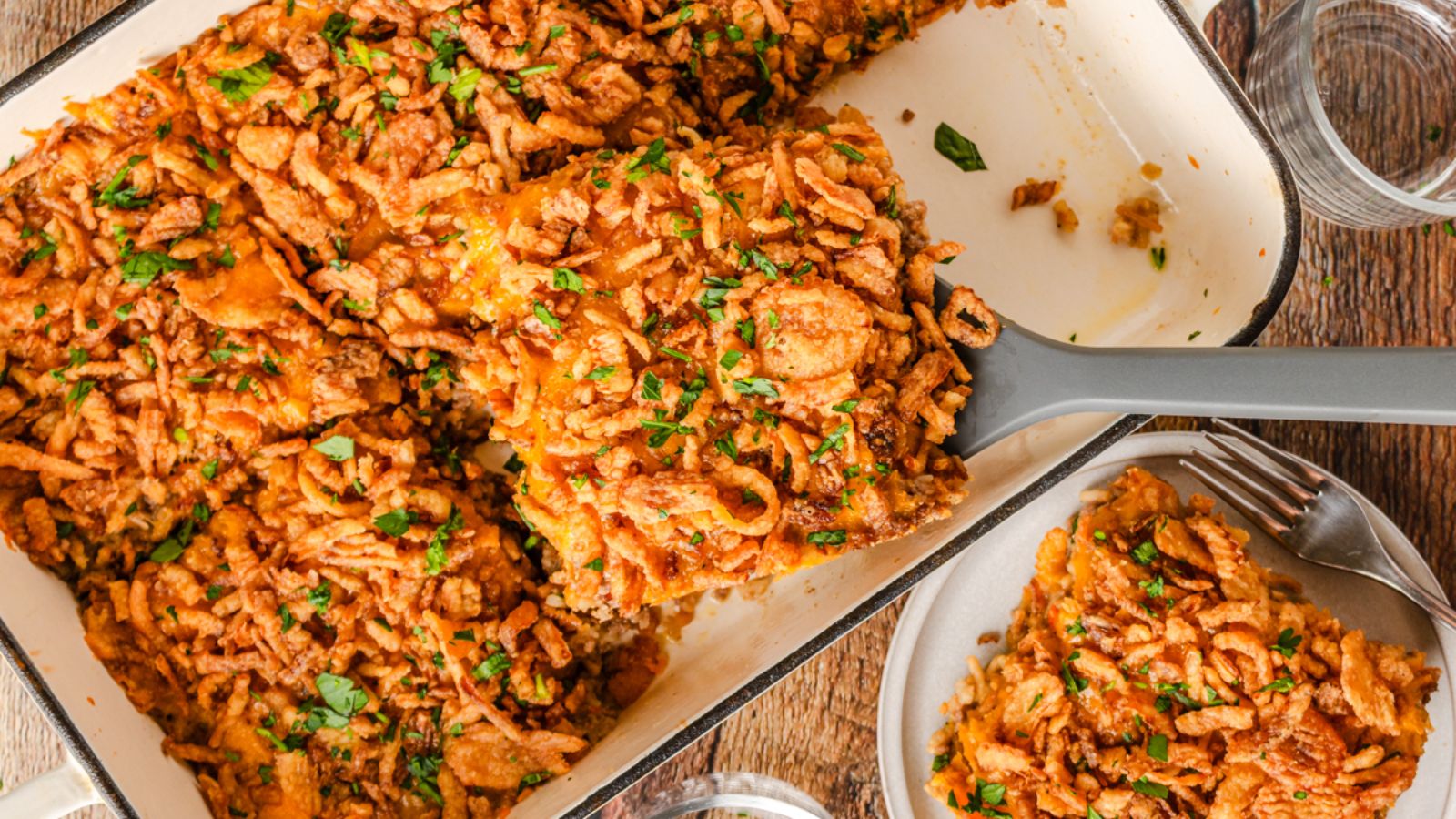 Cheesy Beef and Rice Casserole 
