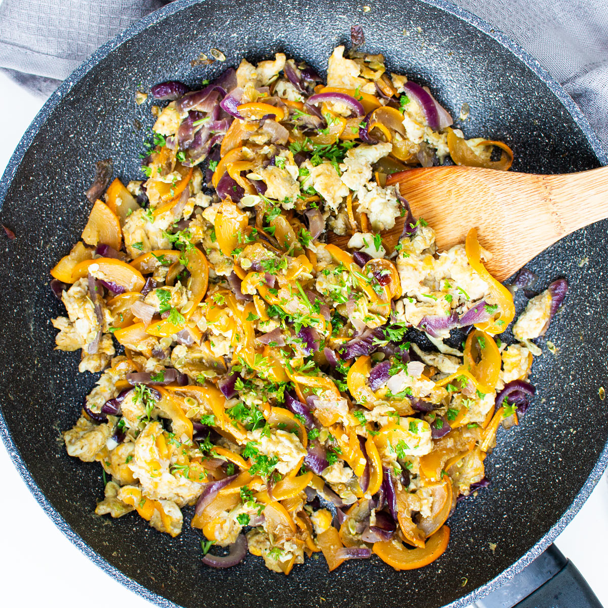 Zucchini and Eggs Skillet Recipe