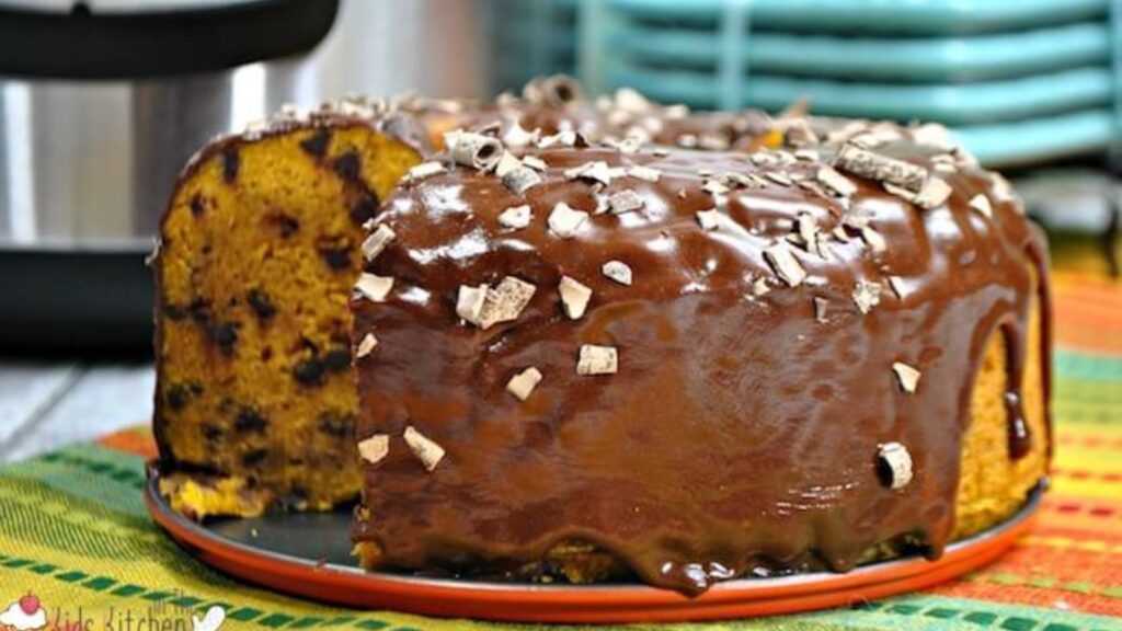 Instant Pot Pumpkin Chocolate Chip Cake