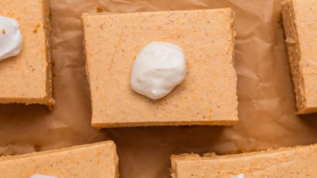 No-Bake Pumpkin Cheesecake Bars