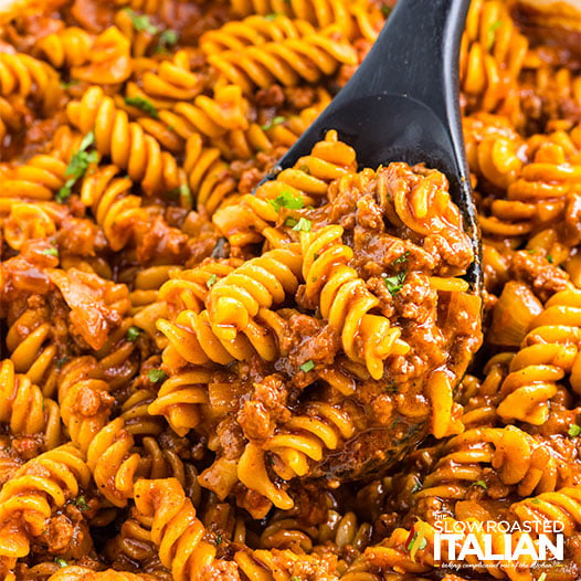 One Pot Beef Enchilada Pasta Recipe