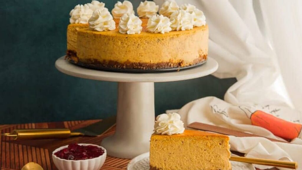 Pumpkin Cheesecake with Gingersnap Crust