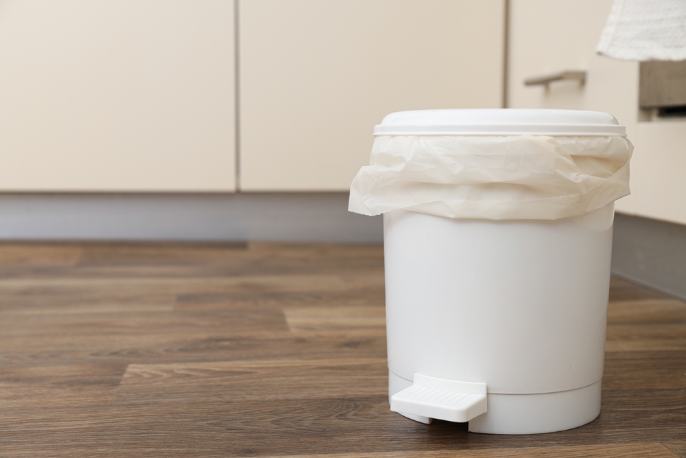 kitchen rubbish bin