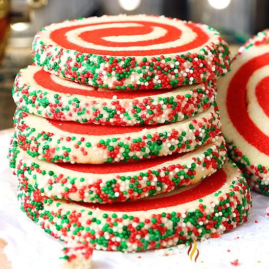 Christmas Pinwheel Cookies + Video