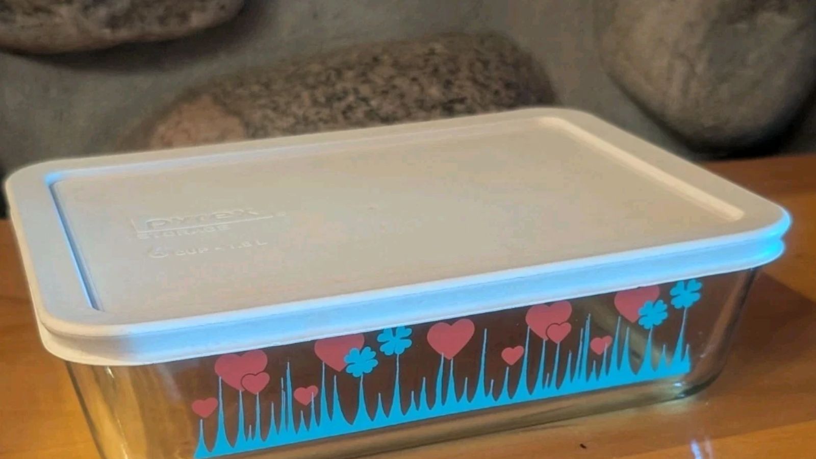 Pyrex Lucky in Love